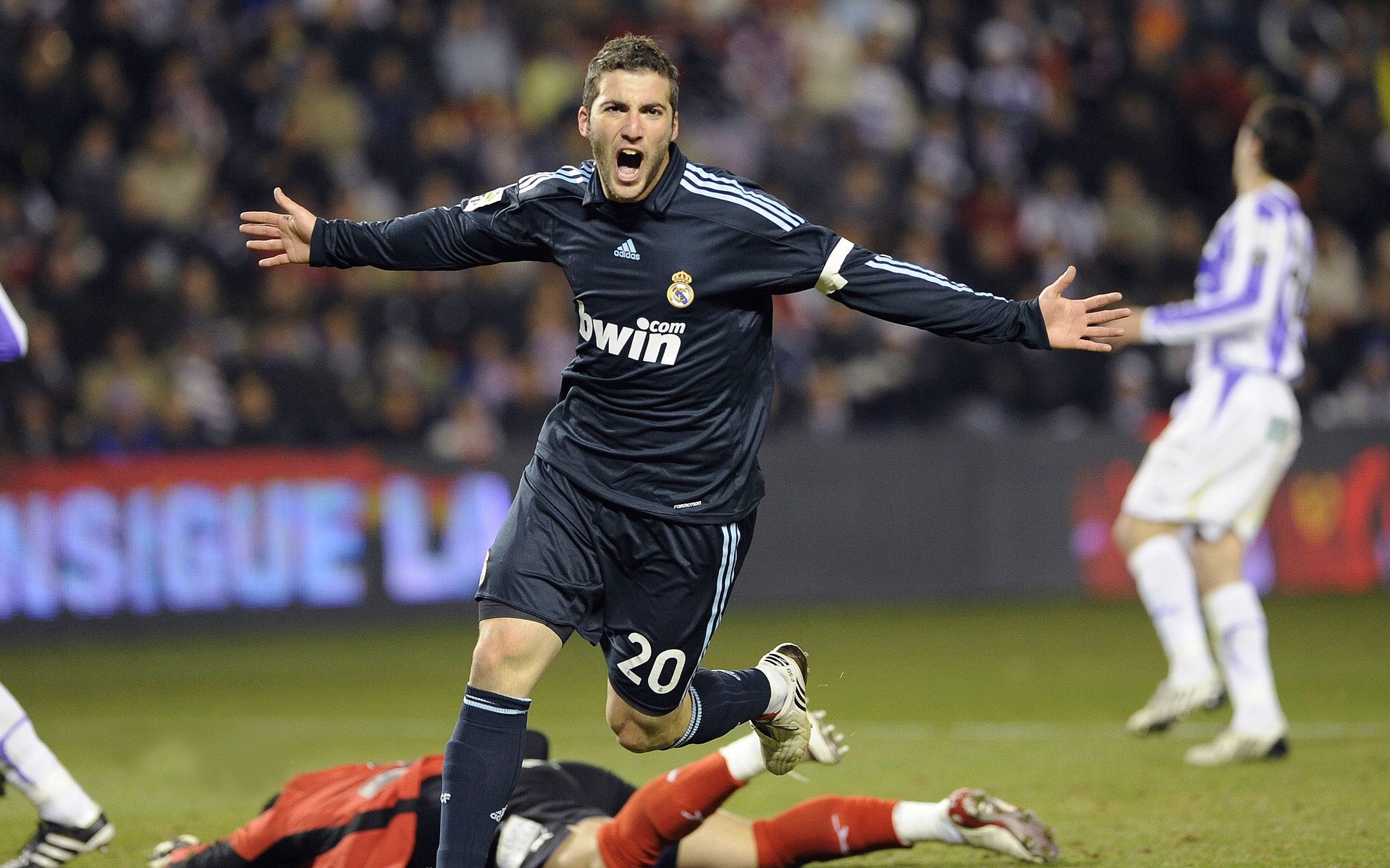 KAIYUNAPP-中国足球国家队建立体能波动预警体系，国家足球队体能教练